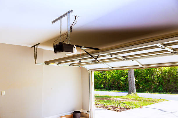 Top rated local Garage Door Panel Replacement specialists in Pine Level, AL